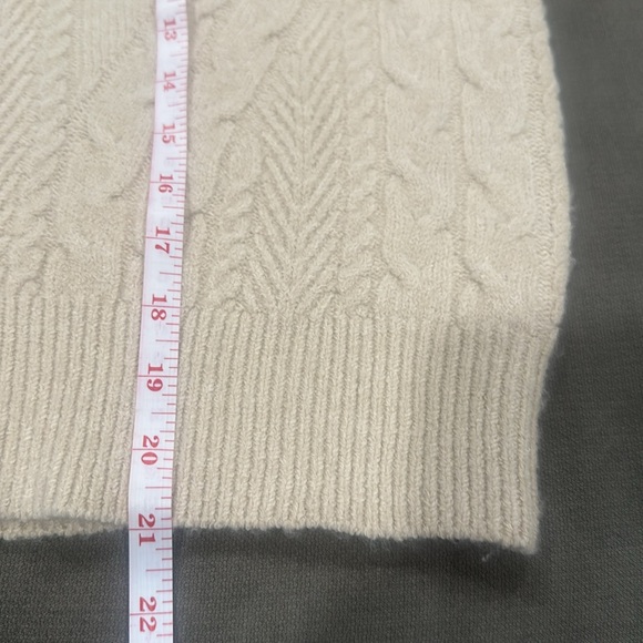 Cable zip front - Picture 4 of 5